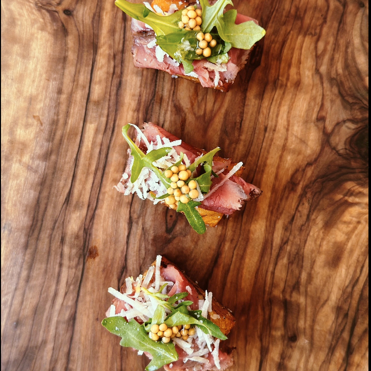 Pastrami Spiced Tenderloin on Rye Crisp